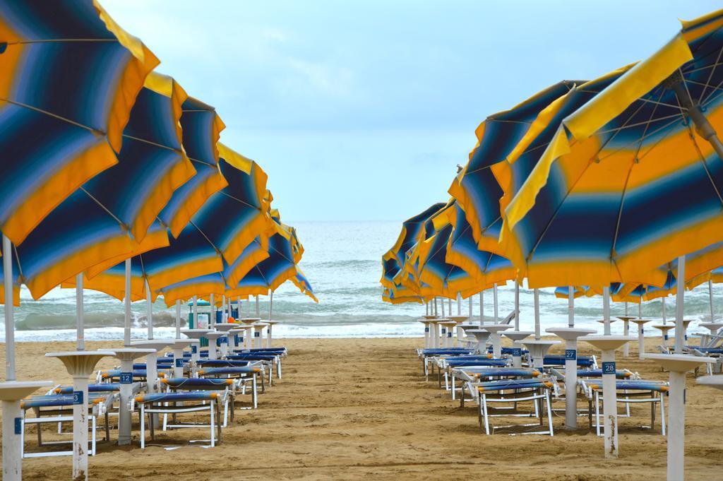 Pensione Villa Joli Lido di Jesolo Eksteriør billede