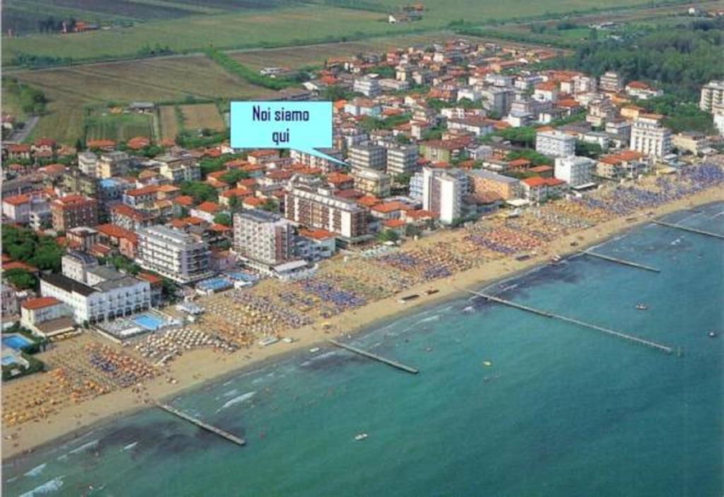 Pensione Villa Joli Lido di Jesolo Eksteriør billede