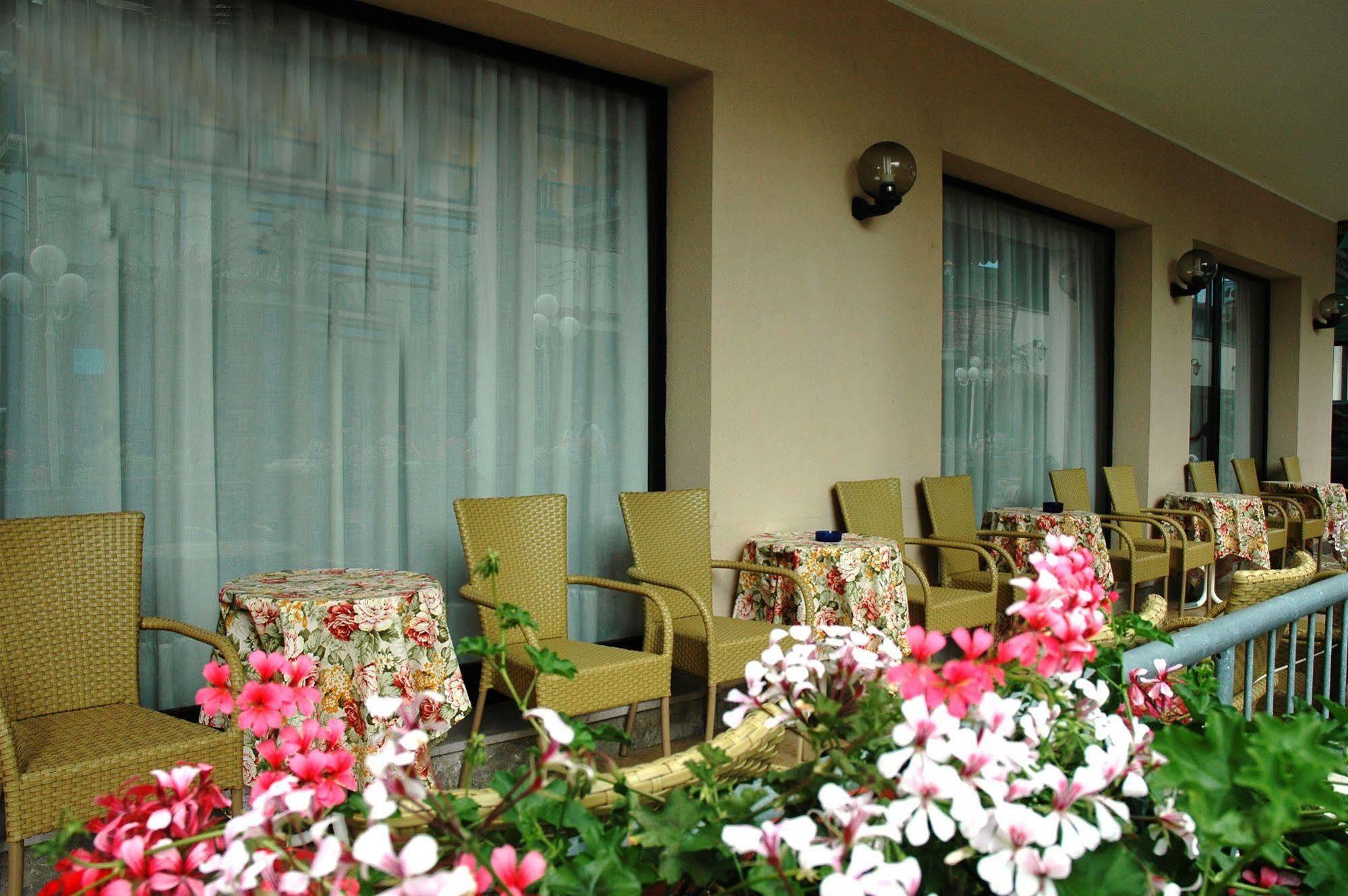 Pensione Villa Joli Lido di Jesolo Eksteriør billede